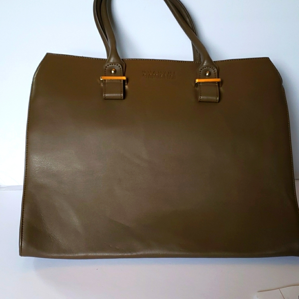 UNANYME Georges Rech LeatherSatchel/ Purse. Never used. Brown Satchel.